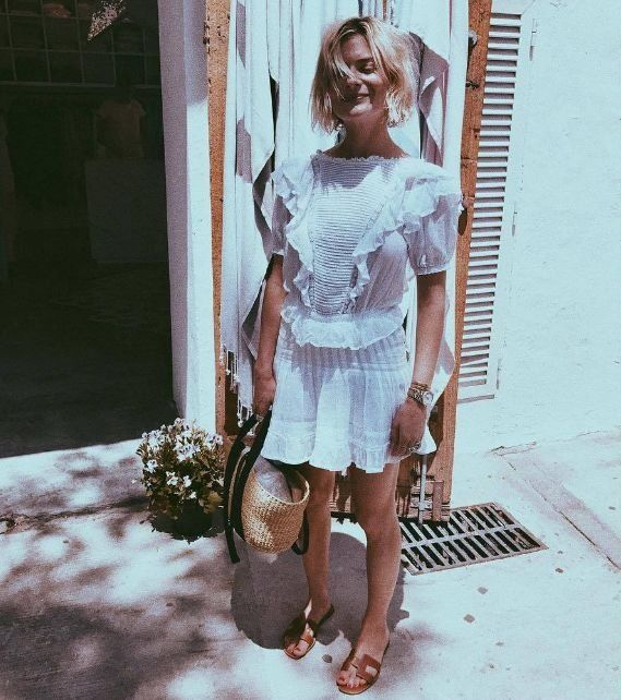 舒适、时尚、显腿长!这个夏天,时髦界都在pick澡堂拖!