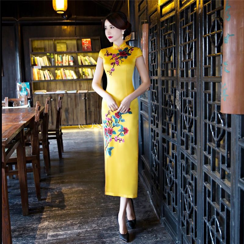 别傻傻穿真丝裙了!“改良旗袍”尽显身材高贵优雅，老公垂涎三尺