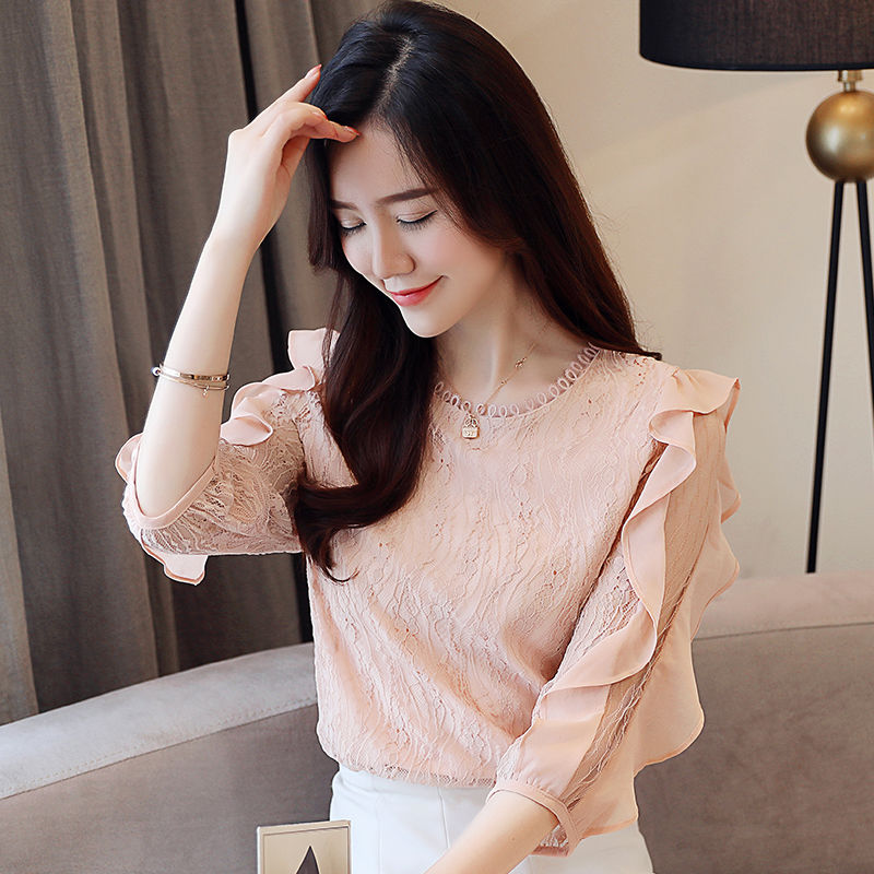 女人尽量别穿打底裤配大衣，学学下图女人这样穿，真的迷死人了