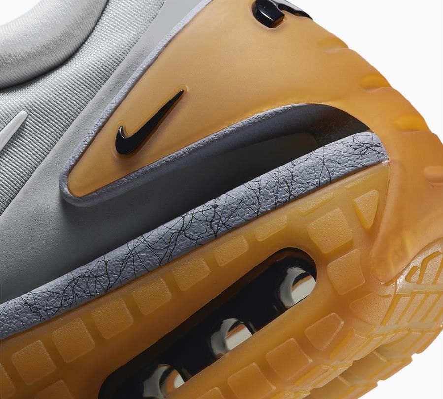  AirMax@耐克的手机互联跑鞋，Adapt和AirMax的创新融合，原来跑鞋也可以这么智能