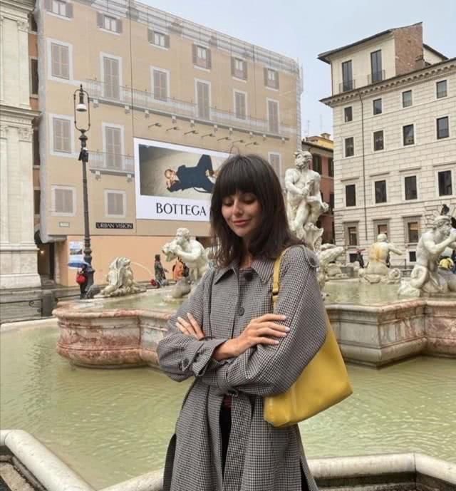 『能体现出女』万种风情的欧式穿衣搭配,高級空气又时尚潮流,精美雅致极具女性味道