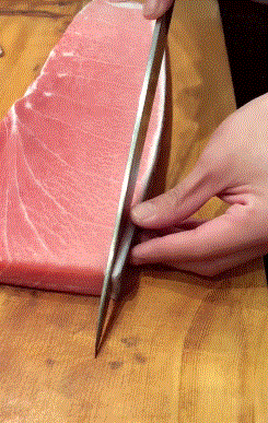  GIF@搞笑GIF趣图：肉嘟嘟的圆脸就是这么有搞头