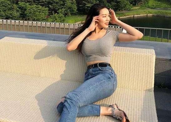 女子健身12年, 身材超出人们的想象, 网友都猜不出她的年龄