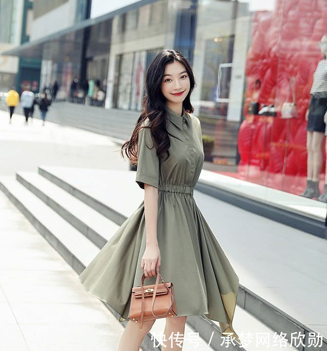 显瘦:军绿色衬衫连衣裙,如何穿搭?小姐姐这样穿显瘦又遮肉