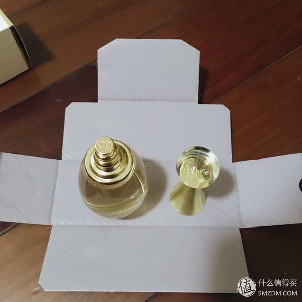 美妆 篇一:夏日大龄女的奢侈品梦-用最小的代价让你享受到来自时