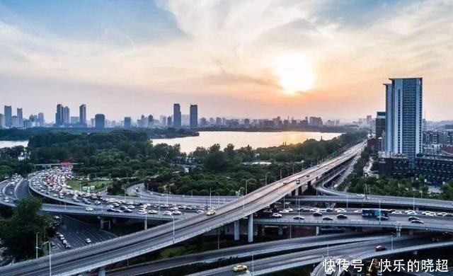  四川|中国这4个城市,或将被省会吞并,浙江江苏四川湖北各有一个！