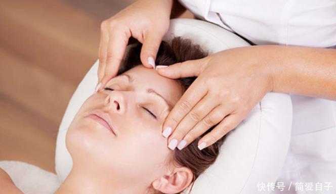  『进来』女性如何瘦脸瘦下巴？教你以下3招简单又方便，女性进来看看吧