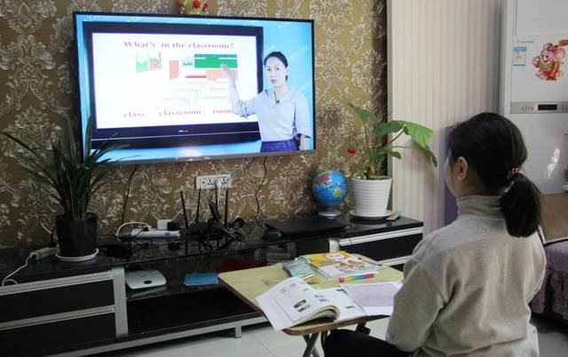 『电视实际用』IPTV用户逼近3亿全面超有线电视 成中小学生上网课的普遍选择