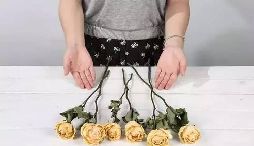  【最简单】干花制作教程：把七夕收到的鲜花美丽定格，做个干花漂流瓶