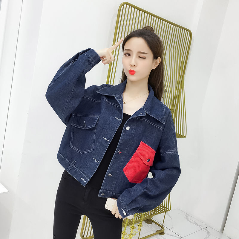 我家九妹今年22，人不但长的美更是会穿，秋天这样穿简直万人迷