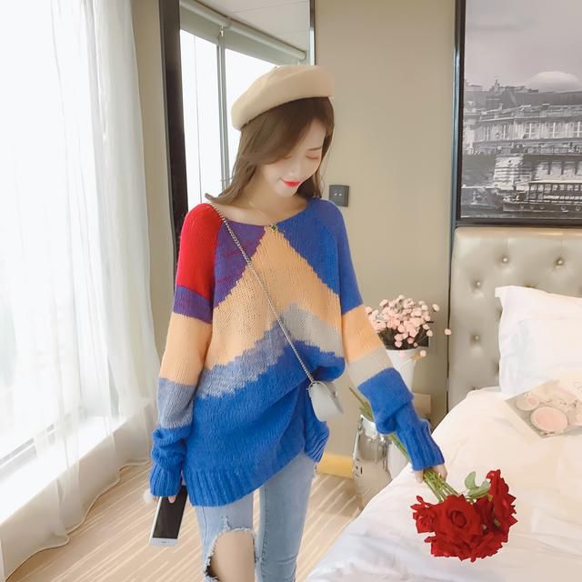 小姐姐：过时的毛衣快扔了吧！今秋流行的这几款，不薄不厚刚刚好