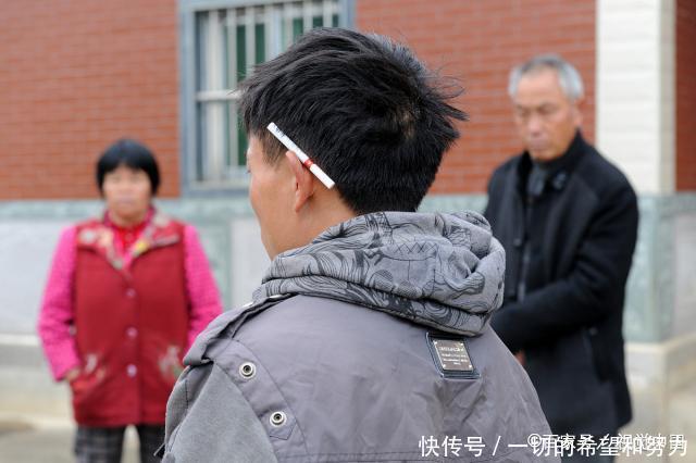  [农民家庭]农村“娶妻难”，不少农民家庭为此头疼不已，什么原