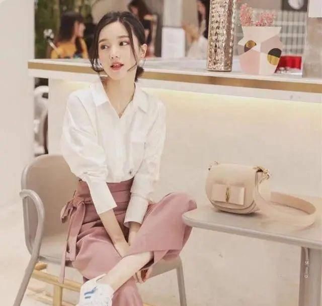  搭配■阔腿裤怎么搭配？这5种穿法最好看，学会了就是街上最靓的妞~
