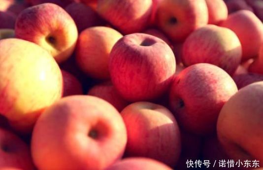 「女人」女人不想满脸皱纹,多吃5种水果,舒展皮肤,重回十八岁