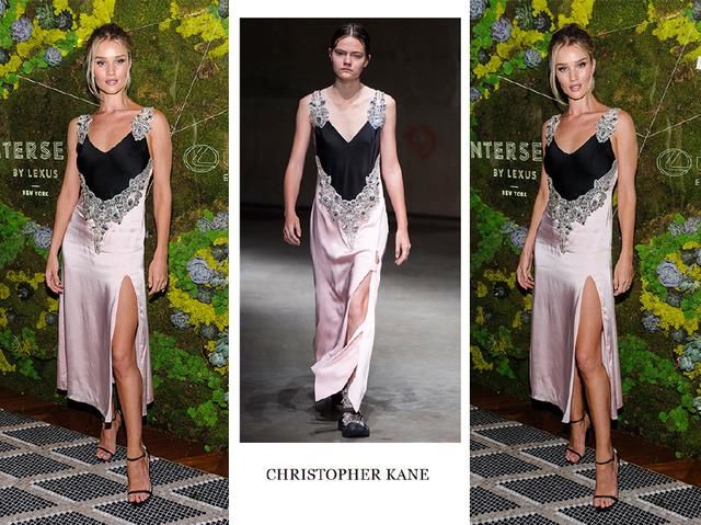 同款小粉裙，31岁超模惠特莉性感撩人，周冬雨带满珠宝却照样清新