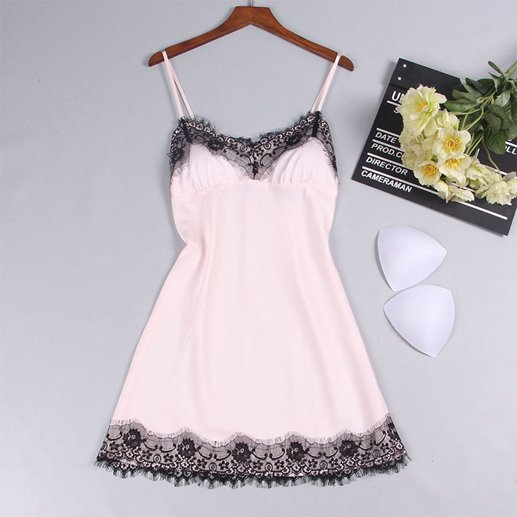 为什么女人睡前不穿罩罩穿睡衣?瞧瞧下图穿法，简直倾国倾城