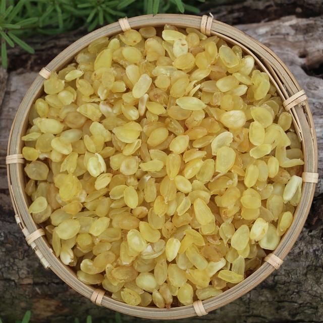 女人别舍不得保养，常吃6种食物，补充胶原蛋白，皮肤又白又嫩