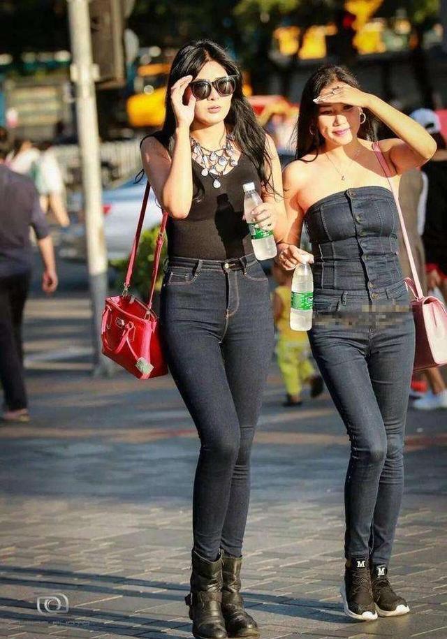 紧身裤个子高挑显腰身, 大方是一大亮点, 温婉的女人味