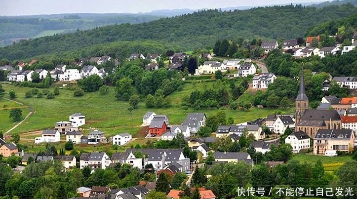  [远离]为何中国人都“远离”农村，德国人却“粘着”农村，今天