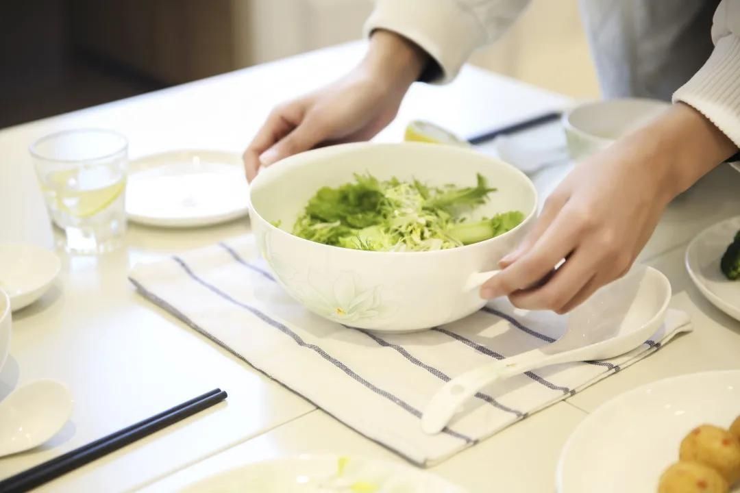  「开出」别惊讶，餐具也能开出花