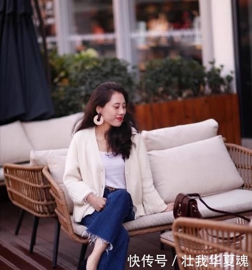  针织开衫@40＋女人春季穿搭示范，优雅时髦显瘦又洋气，尽显成熟女人魅力