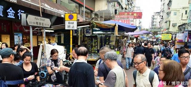 香港普通人的生活反映出真实的香港，比“北漂”还艰苦，难以置信