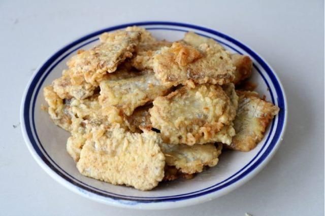 香脆:煎带鱼关键在哪里?2处把控好,不破皮又香脆