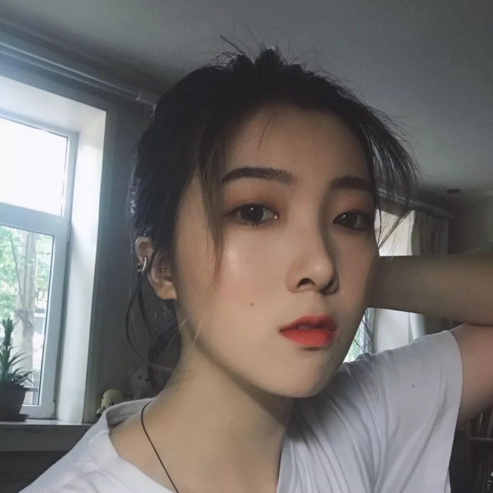 底妆也争宠!今年还没用粉底棒你就Out了!