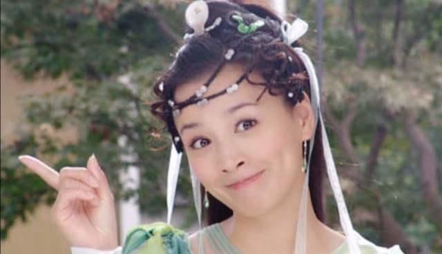  「霸气」因闺女被嘲长得不好看，张庭发布童年照霸气侧漏护女：如何判断闺女都比我美