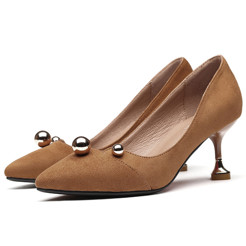 平底鞋太土了!这“高跟鞋”才符合女人独特的魅力，老公挪不开眼