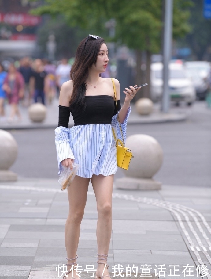 美爆■小姐姐美爆了!独特的气质让人怦然心动