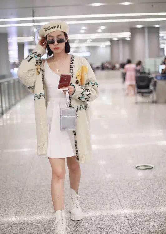 「针织衫搭配」穿搭 : 如何让无聊的针织衫更时髦