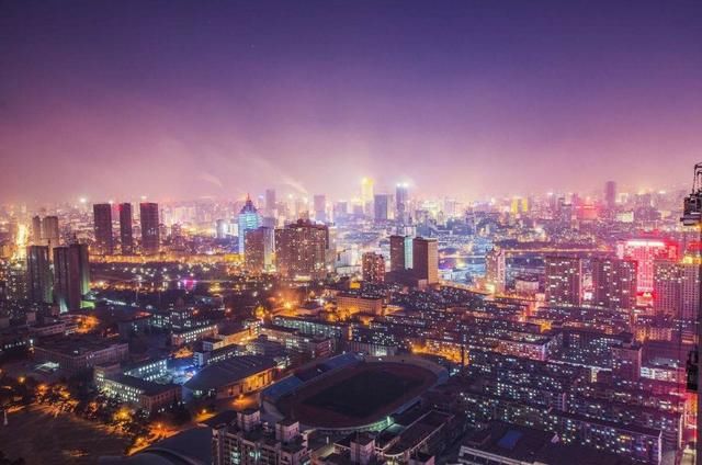 中国六大区域中心城市