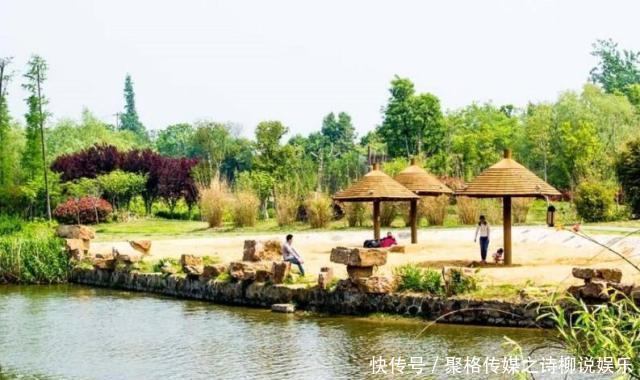 江苏至安徽准备修建一条高铁，途经5个城市，计划2019年全线动工