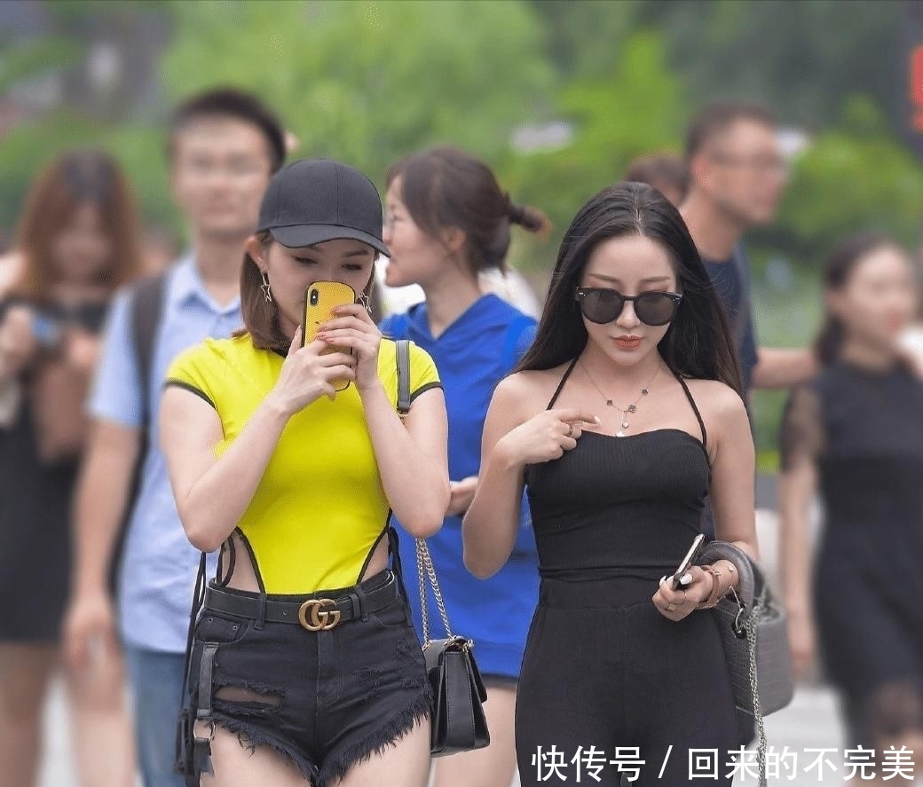  [增加了女]微胖身材也要穿出时髦感，单品选择更要有技巧，时尚造型凹起来！