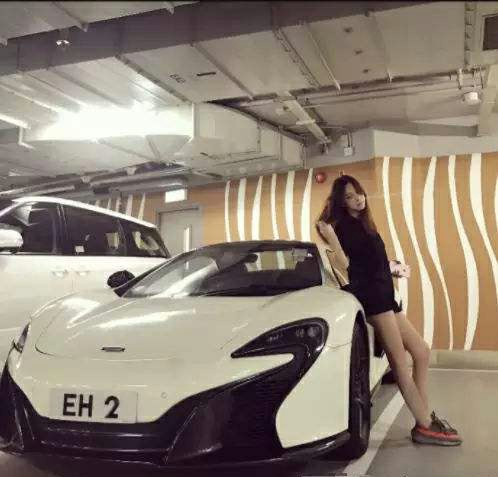 富二代讨好网红女友，损失2.4亿，事情爆光后，网红微博如此回应