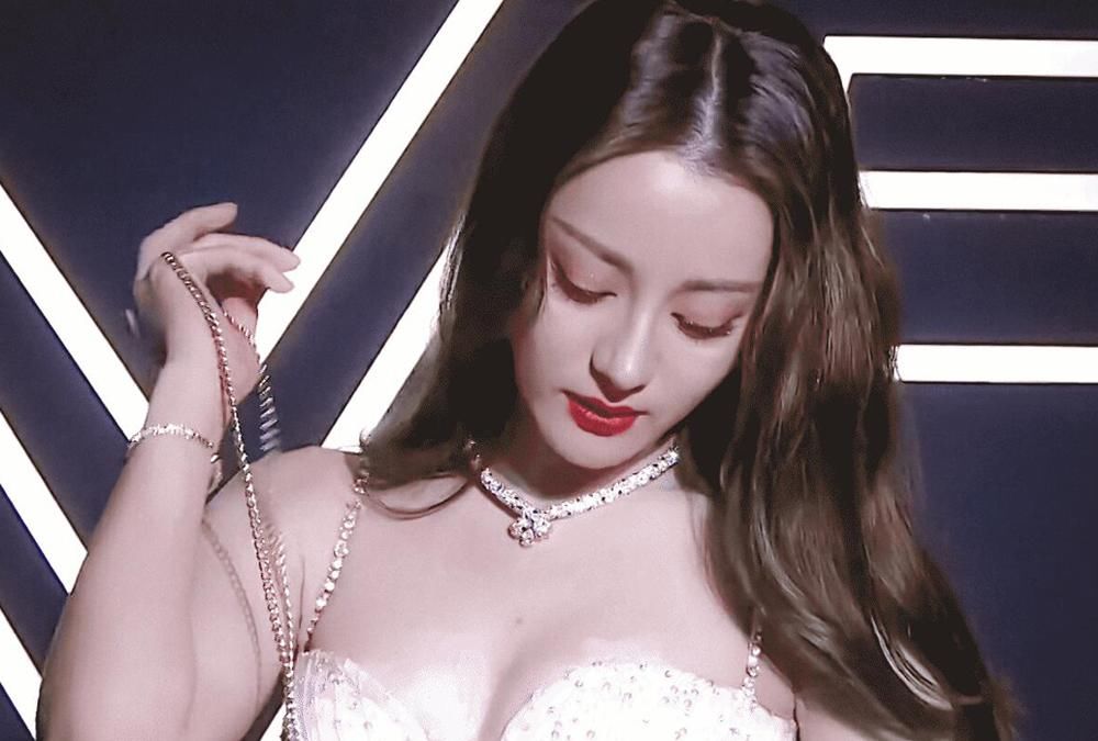 热巴跨年晚会上哪个卫视