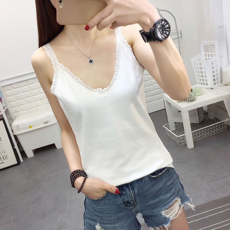 健身房的小菇凉们，看得真让人心动，都穿紧紧的紧身衣，真美