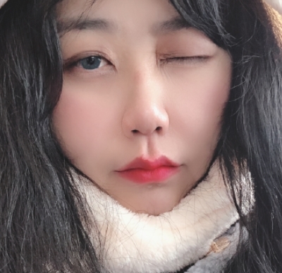 『蓝色』乔碧萝为何只戴“蓝色美瞳”?听到她的解释,原谅我不厚道的笑了