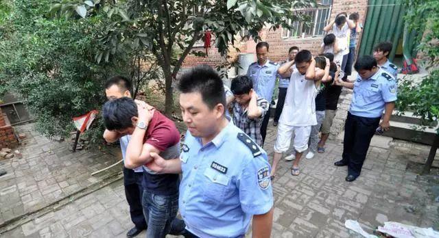 扫黑除恶进行时丨新一轮农村扫黑除恶开始，8类人“无处可逃”，
