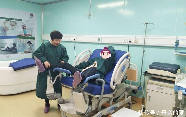  「比生」分娩——从产房出来还远没有结束，护士做这3件事，比生孩子还疼