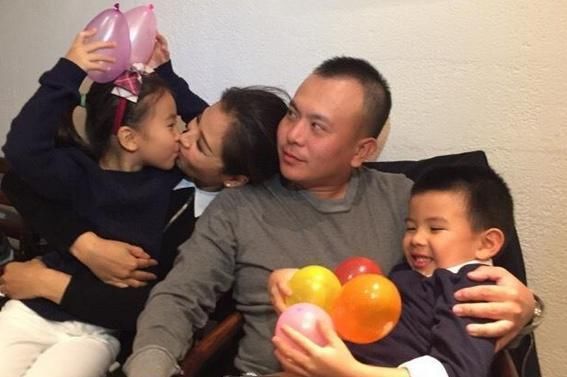 看完刘涛和余男的穿搭，你就知道什么叫做气场一米八了!