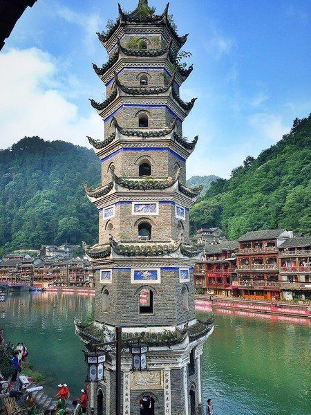 择一城终老,必是张家界与凤凰