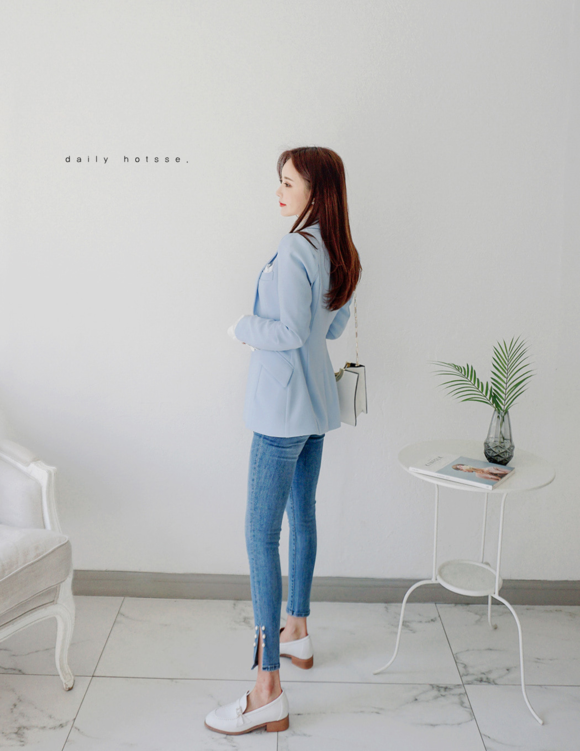 女神孙允珠，缤纷幻色彩虹学园清甜小西装