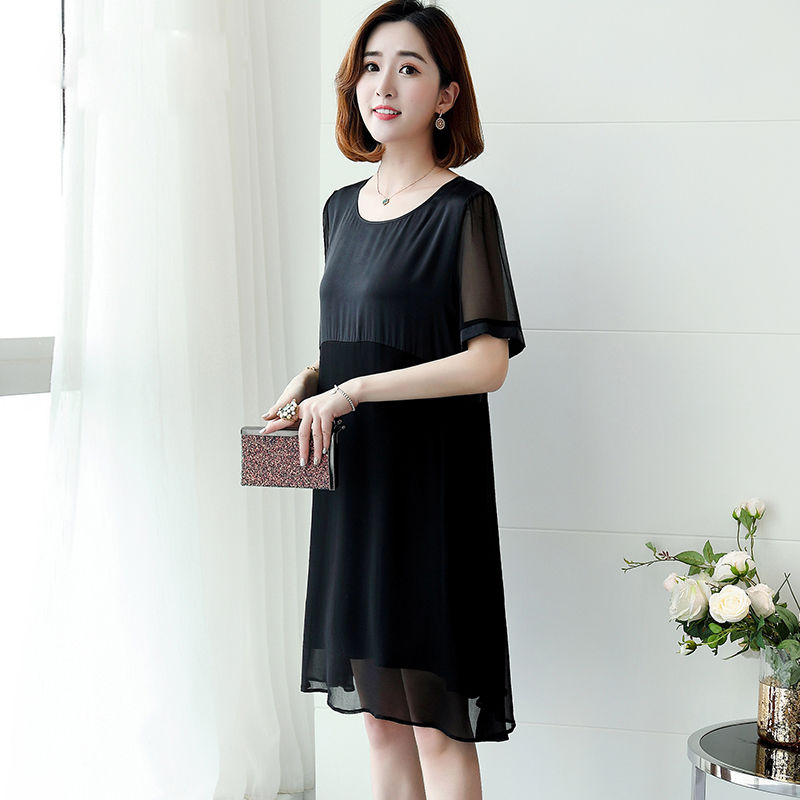 成熟的女人都这样选连衣裙!性感迷人惹人爱，一路上回头率爆表