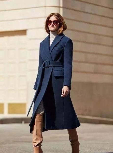 系腰带:今年冬天小个子千万不要这样穿衣服,太显高啦!