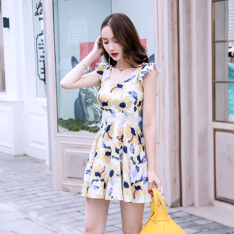 下图女人把男人迷得神魂颠倒!尤其是穿上“紧身裙”，妩媚又迷人