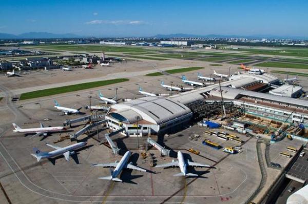 美国“勤劳”的机场，一年赚180亿美元，旅客量全球第一