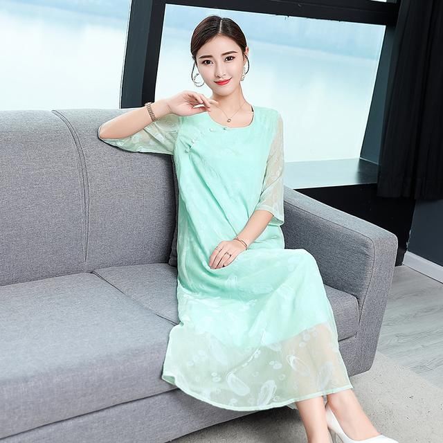 等发工资了,我一定给老婆买这款连衣裙,气质优雅,尽显女人味