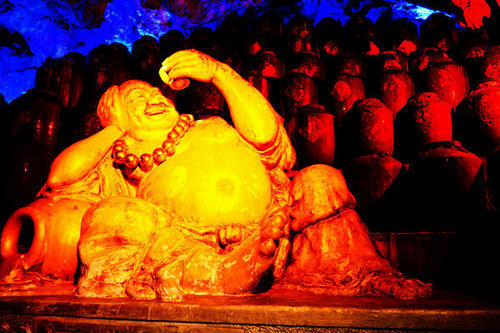 一个藏酒的洞，咋就成了收费的景区？